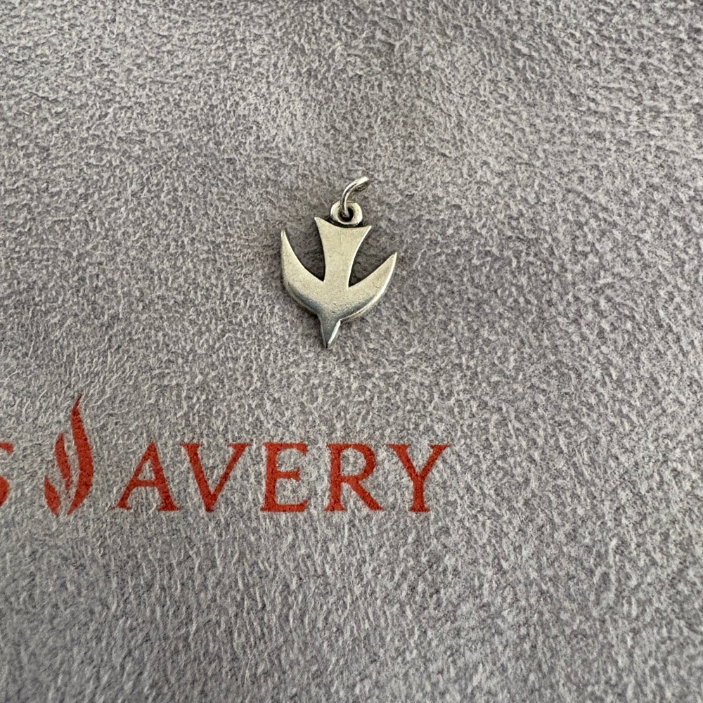 Retired James Avery Silver Dove
